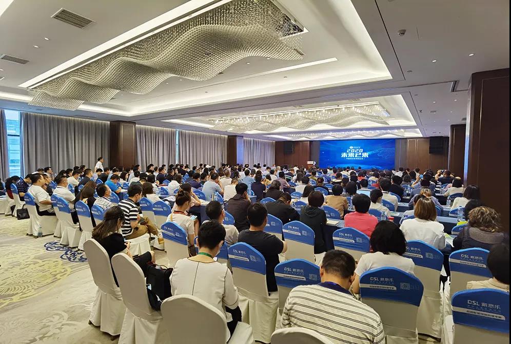 ��Ӿ������,��ɫӾ�ݽ���ƻ�,�����������óͷ���������