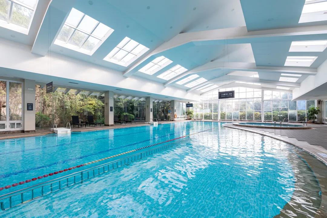 ���ں���Ӿ�����׷�����Щ����