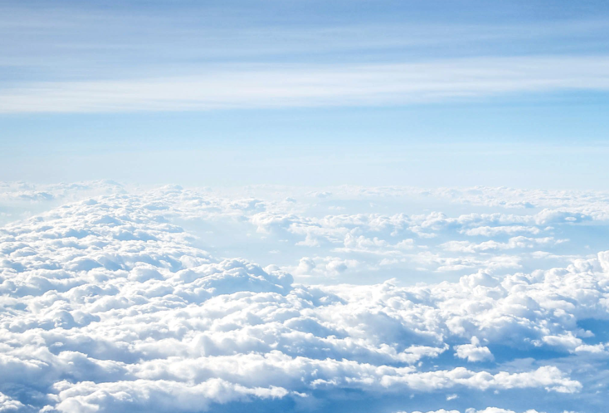 Ӿ�ع�˾����������ƫ��