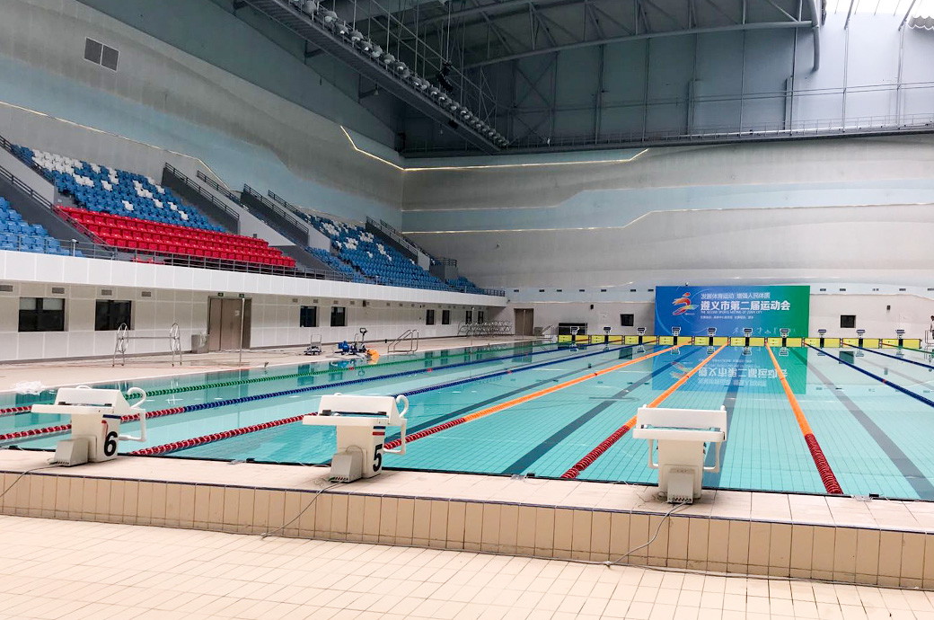 �������ڳ�Ӿ��