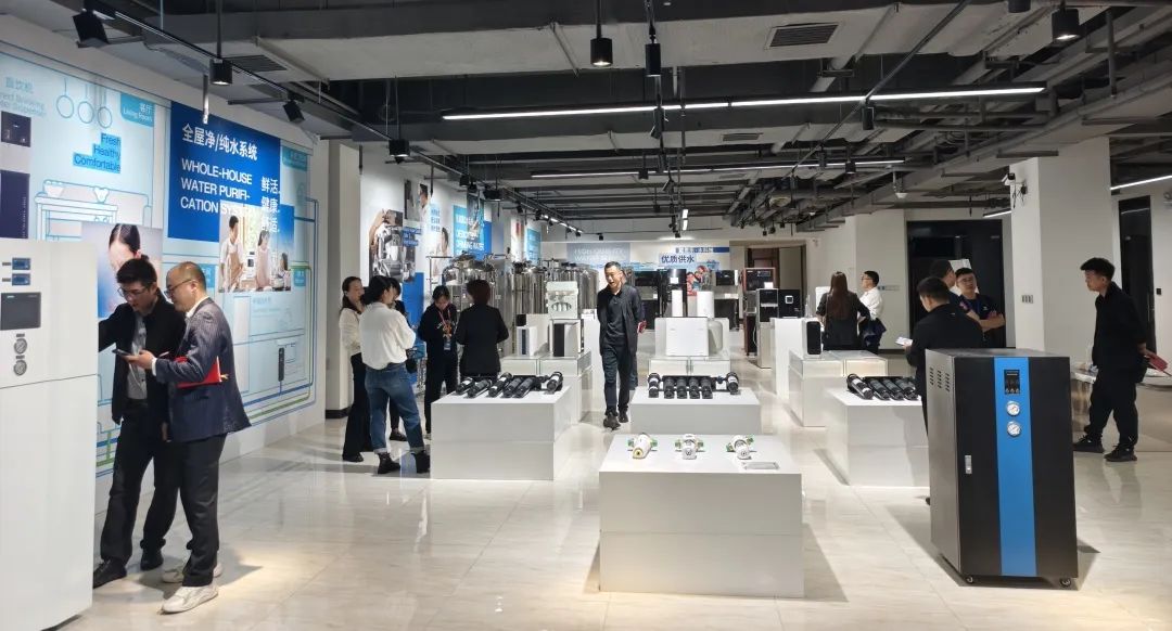 97����-����Ʒ��,Դ������