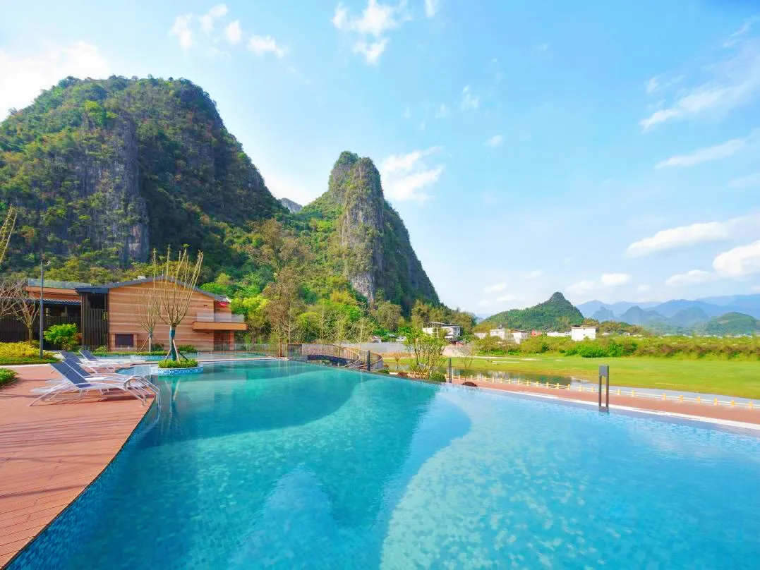 ����������Ӿ�����ۻ���������������Ӿ����������ս��ߣ�