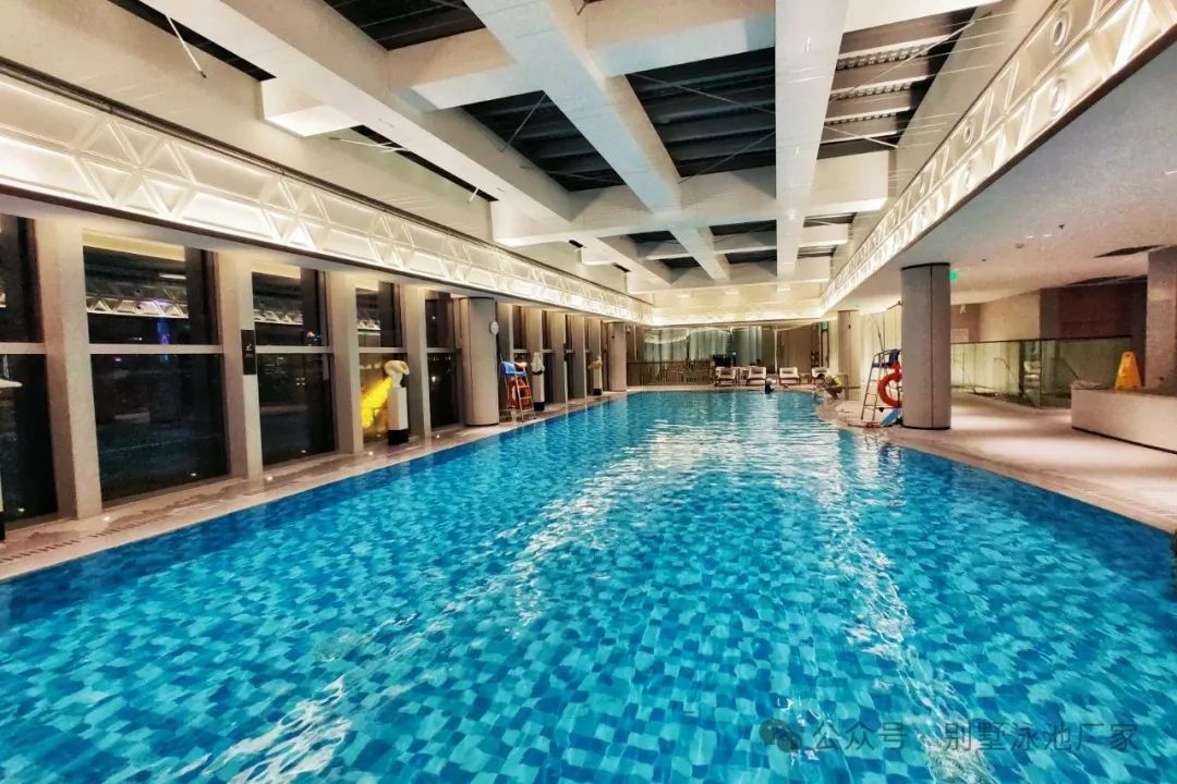 <b>һ�߶���˽�˱�����Ӿ��������˾�ļҺ�����������������97������� 53 ���������֣�</b>